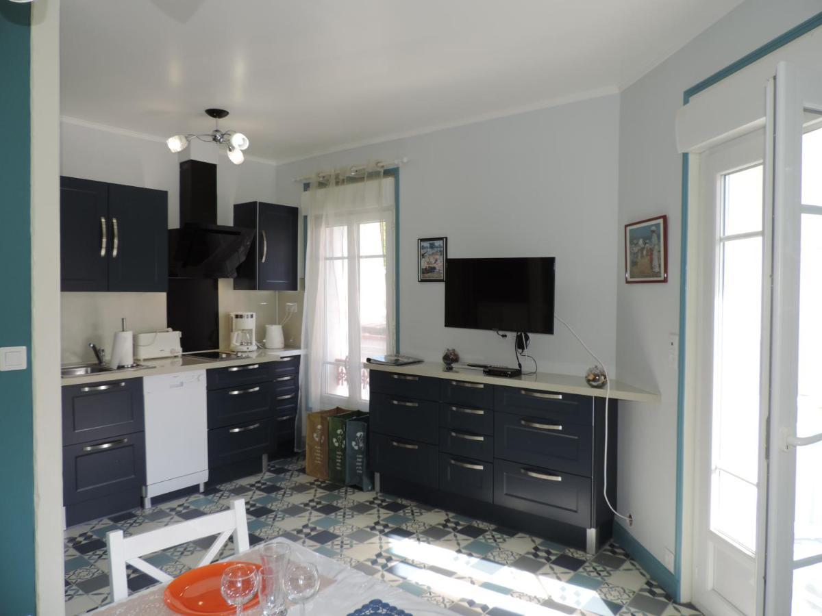 Villa Mes Souvenirs 1Er Etage Wifi Lit Fait Taxe De Sejour Incluse Мер-ле-Бен Экстерьер фото