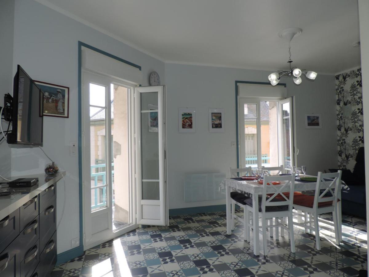 Villa Mes Souvenirs 1Er Etage Wifi Lit Fait Taxe De Sejour Incluse Мер-ле-Бен Экстерьер фото